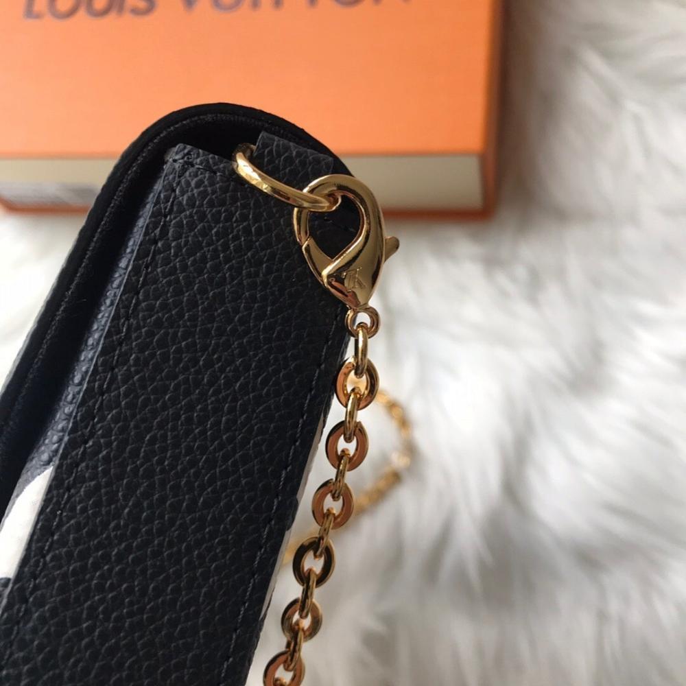 Classic Italian-Inspired Leather Top Handle Bag