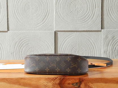 Italian-Inspired Elegant Monogram Leather Shoulder Bag