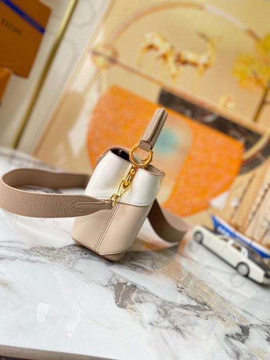 Modern Refined Gold Leather Crossbody Bag