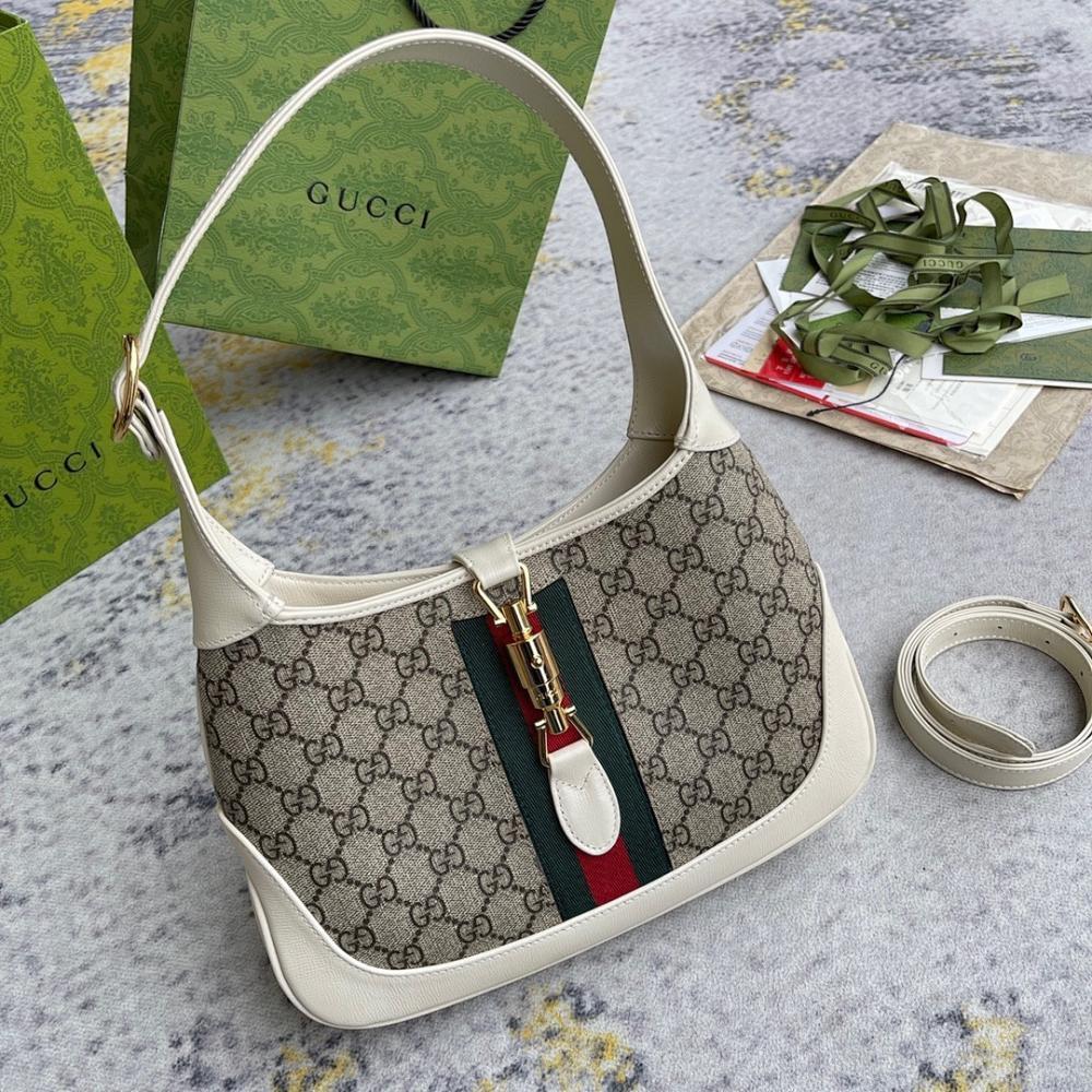 Elegant Shoulder Bag – Special Edition