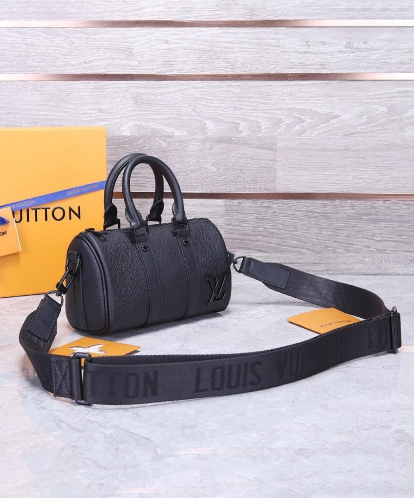 Modern Refined Leather Travel Bag