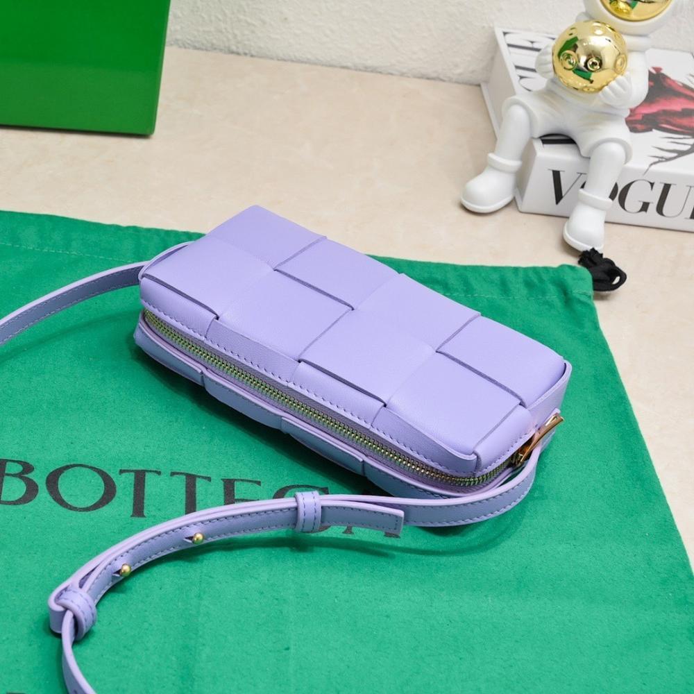 Modern Luxury Woven Shoulder Bag