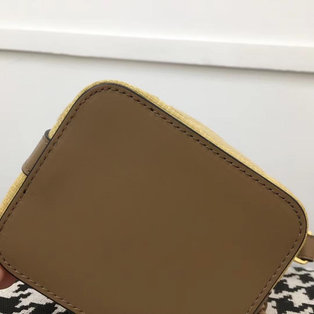 Classic Leather Shoulder Bag
