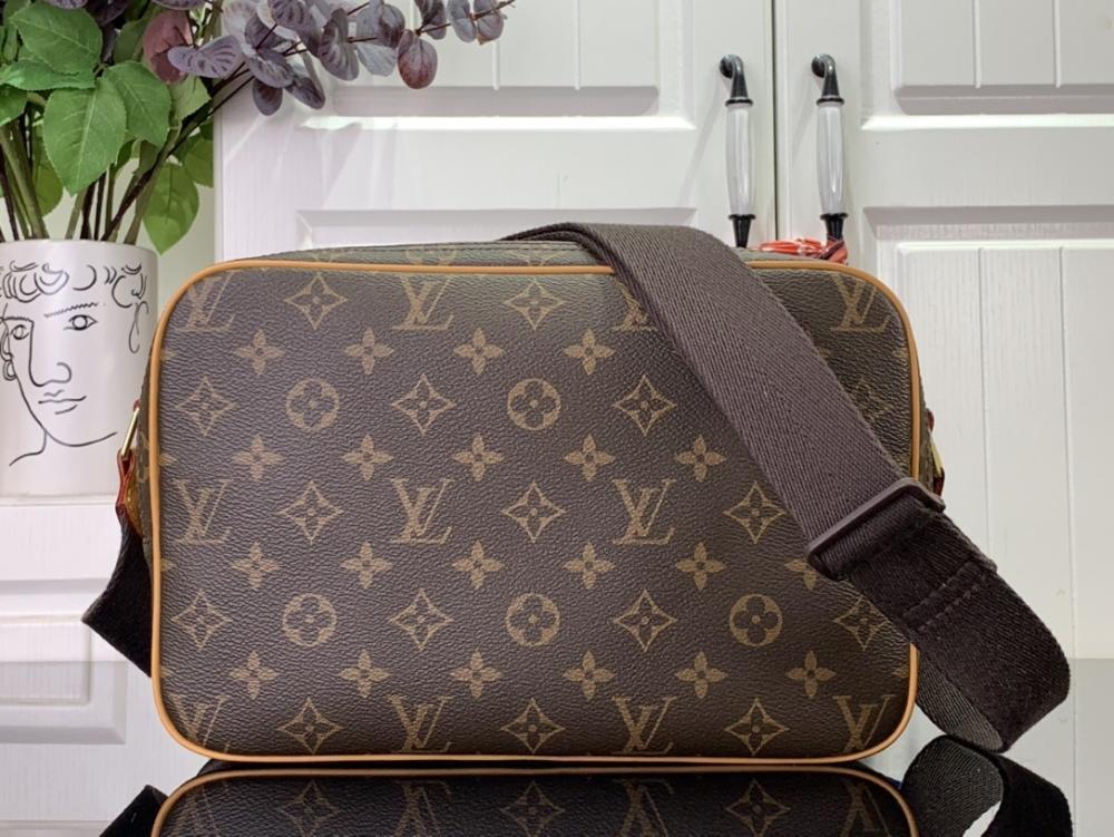 Practical Shoulder Bag