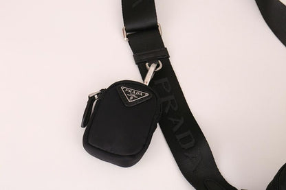 Modern Embroidered Shoulder Bag – Special Edition