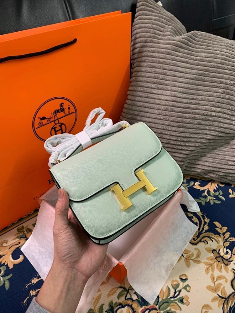 Modern Stylish Gold Leather Shoulder Bag
