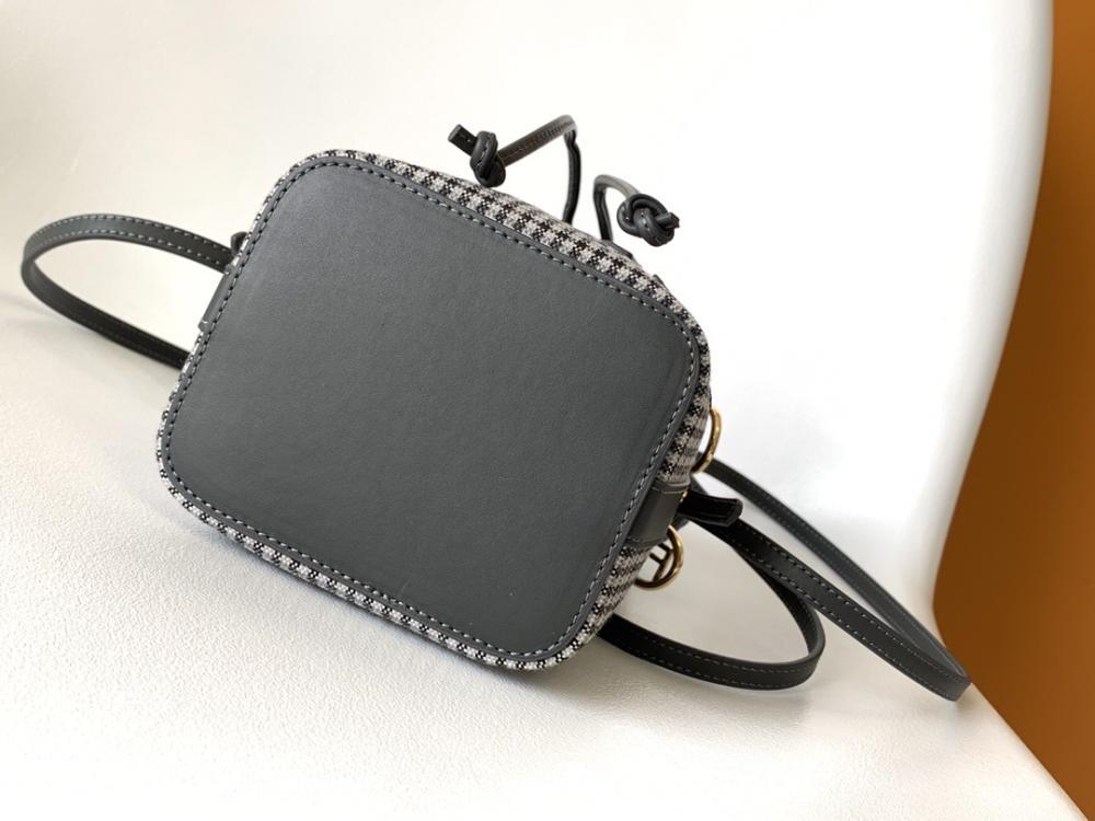 Bucket Bag