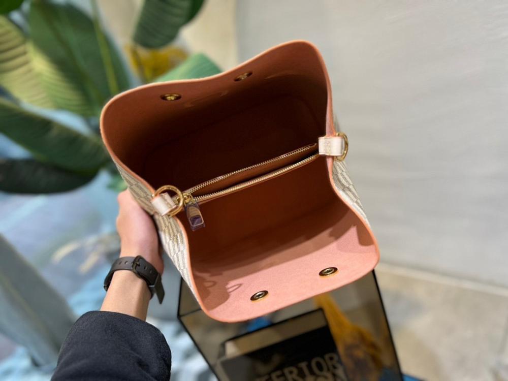 Modern Luxury Woven Leather Bucket Bag