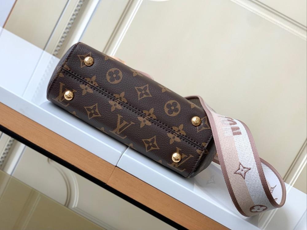 Elegant Stylish Shoulder Bag