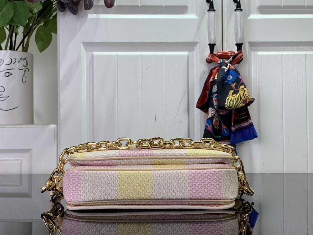 Classic Elegant Top Handle Bag