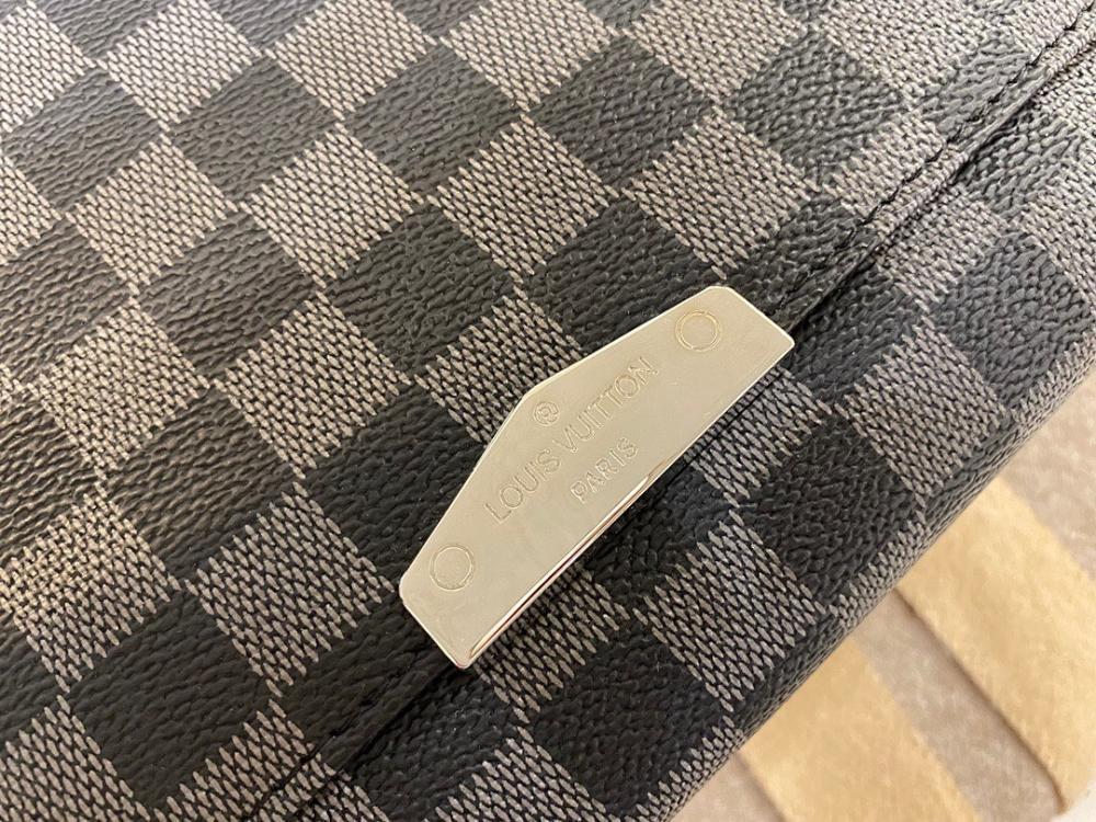 Elegant Premium Leather Top Handle Bag