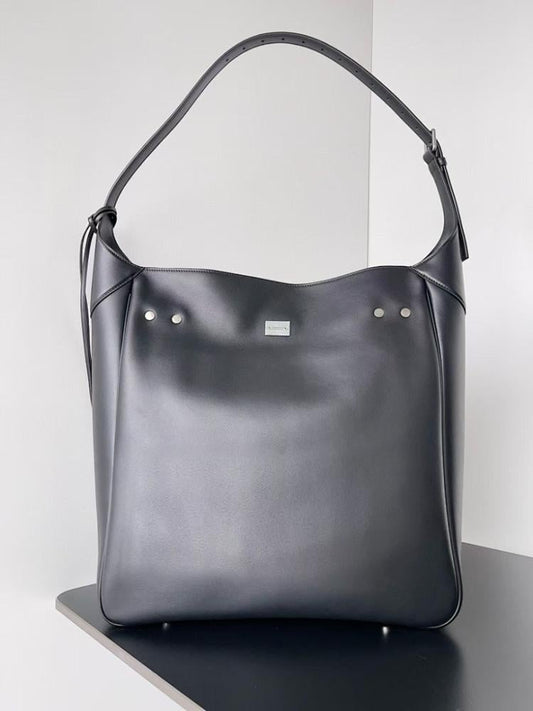 Modern Shoulder Bag – Limited Edition
