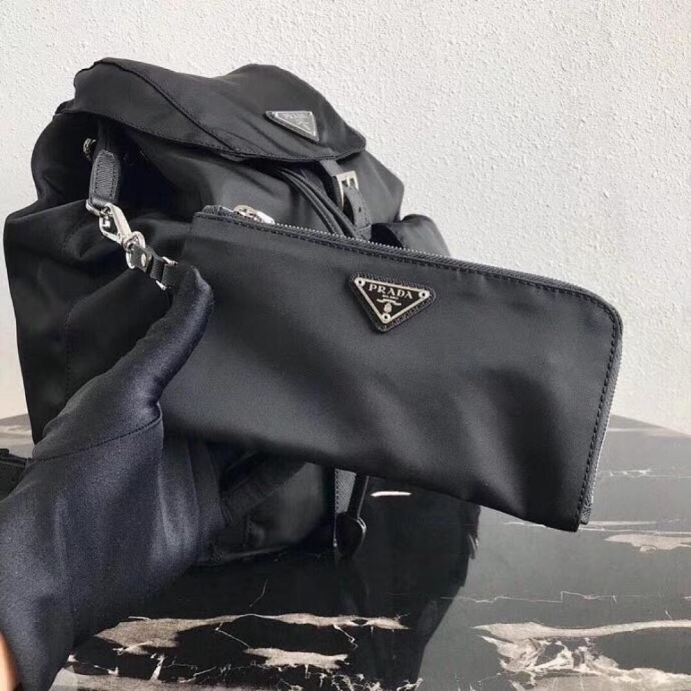 Modern Elegant Saffiano Leather Bag – Special Edition