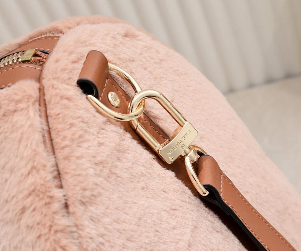 Stylish Refined Leather Crossbody Bag