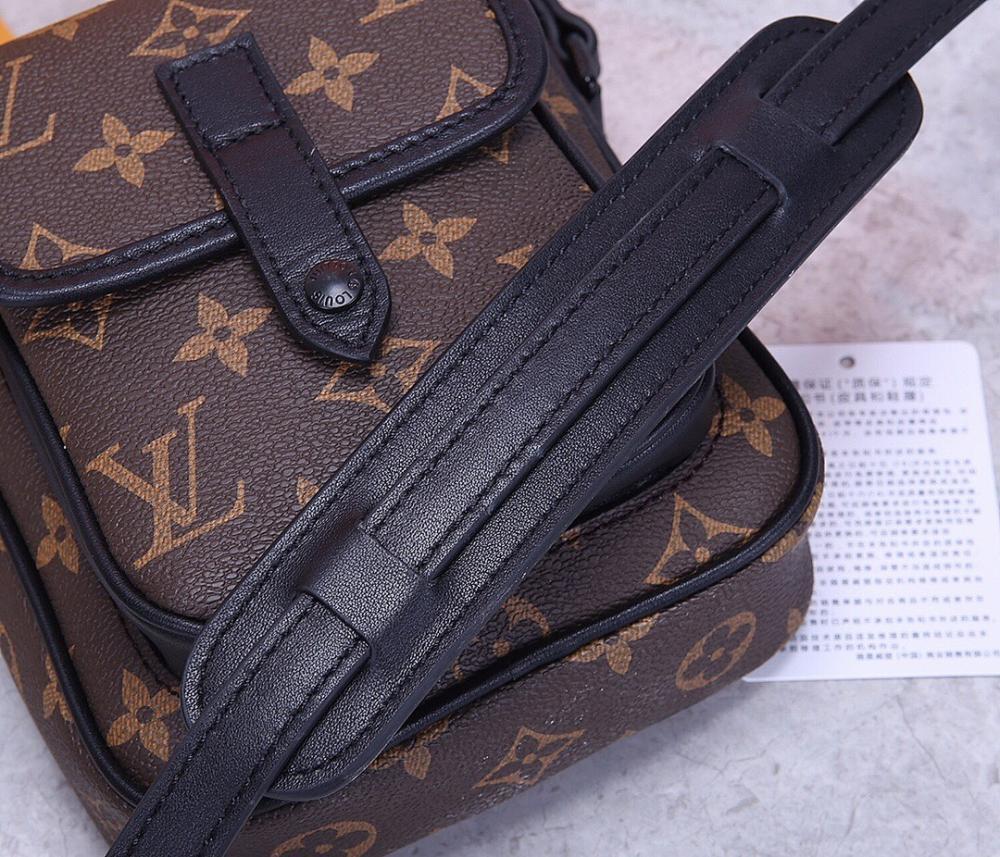 Italian-Inspired Stylish Leather Wallet