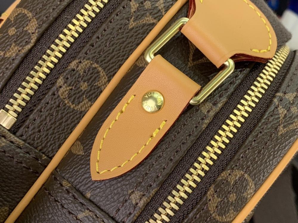 Practical Shoulder Bag
