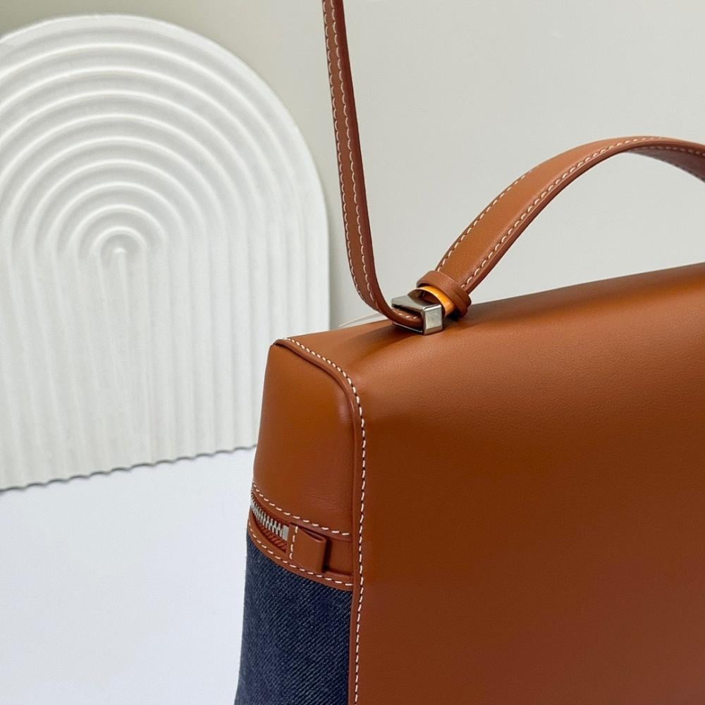 Stylish Refined Blue Denim Shoulder Bag