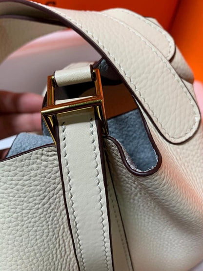 Alma Leather Tote Bag
