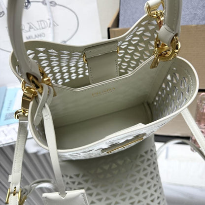 Saddle Leather Top Handle Bag