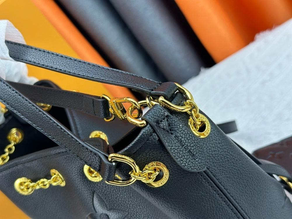 Modern Luxury Leather Shoulder Bag