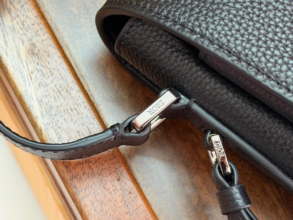 Modern Elegant Black Leather Shoulder Bag