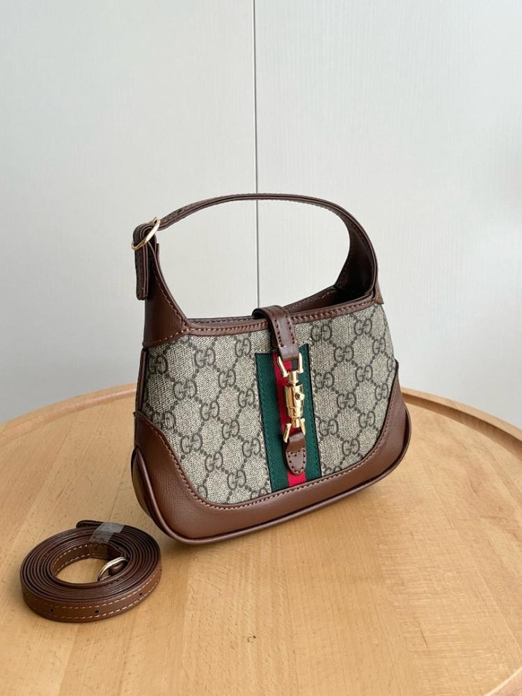 Italian-Inspired Stylish Crossbody Bag