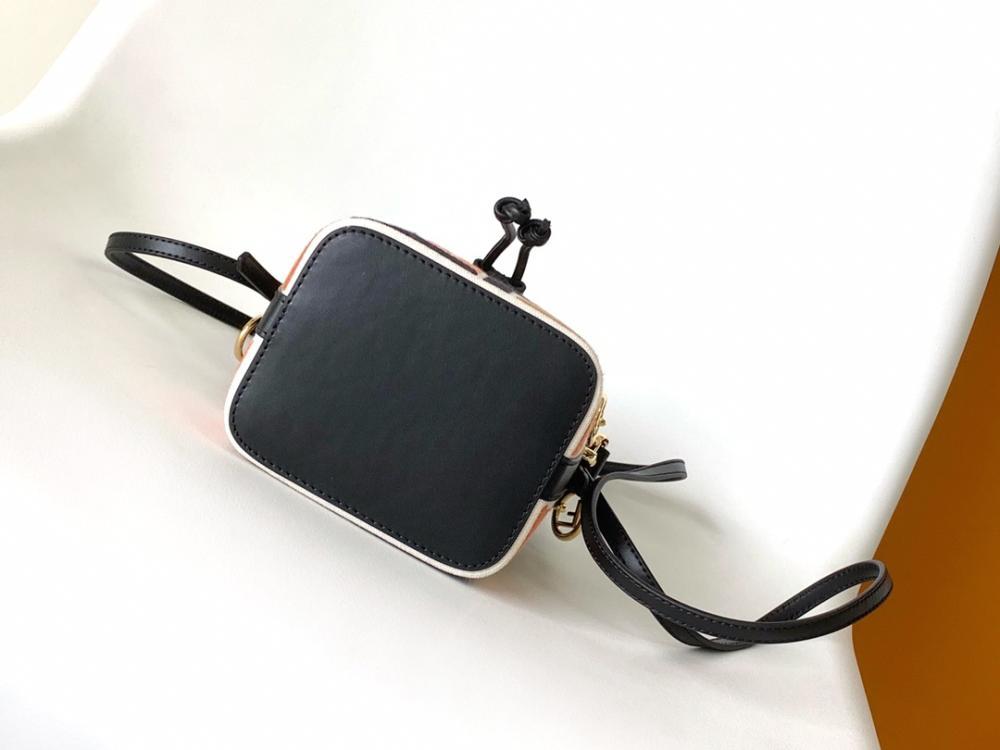 Bucket Bag