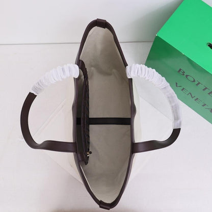 Modern Crossbody Bag