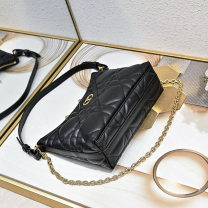 30 Montaigne Leather Shoulder Bag