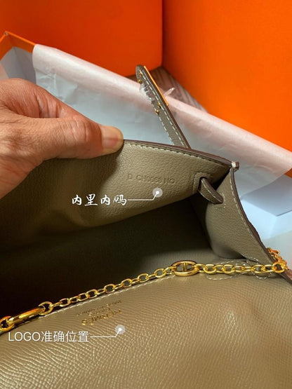 Stylish Crossbody Bag – Special Edition