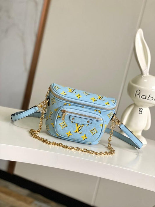 Luxury Leather Shoulder Bag – Limited Edition