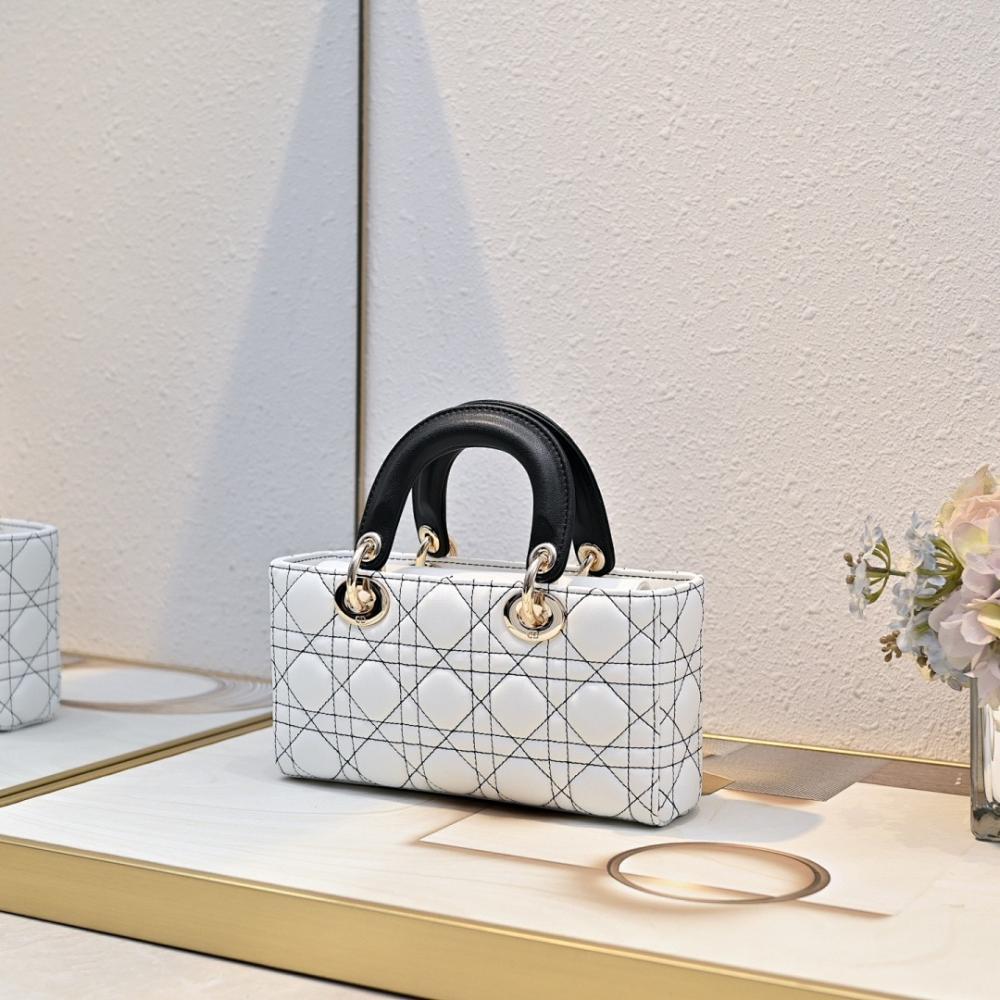 Italian-Inspired Elegant White Leather Shoulder Bag