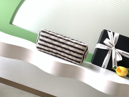 Woven Wallet