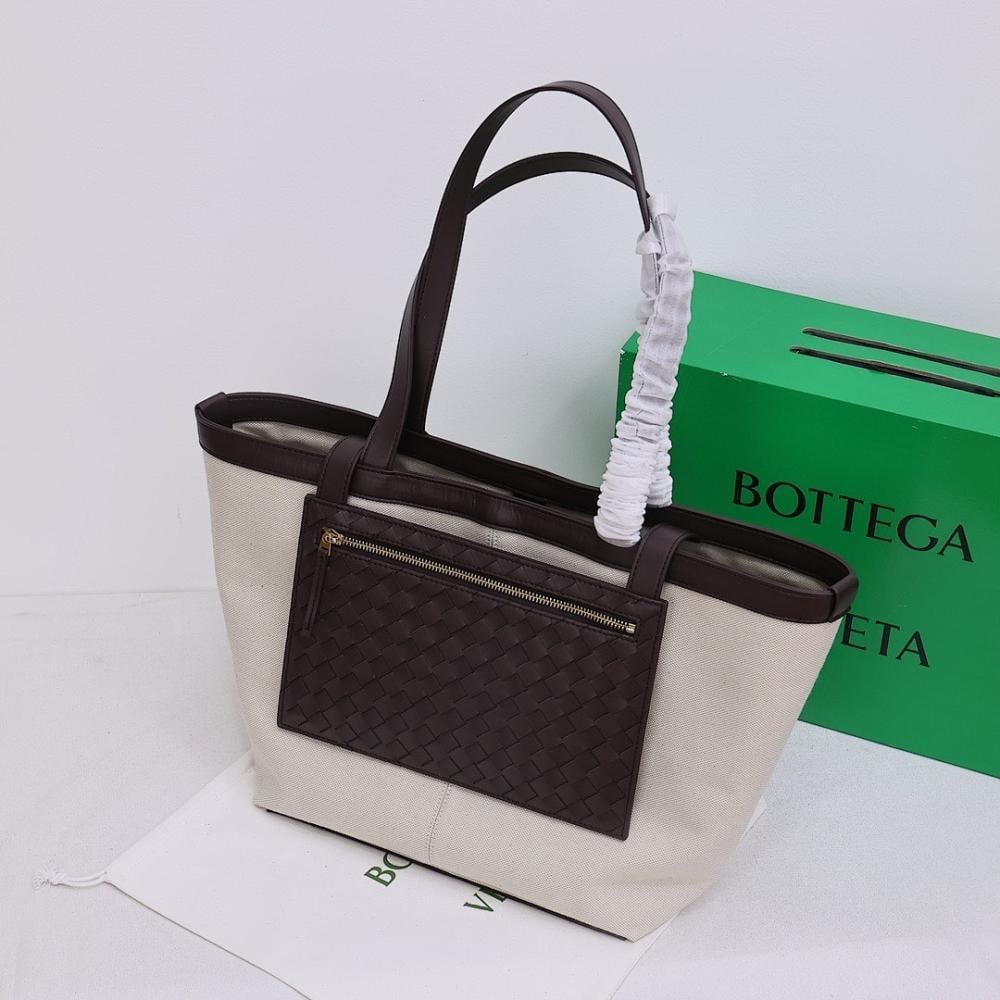 Modern Crossbody Bag