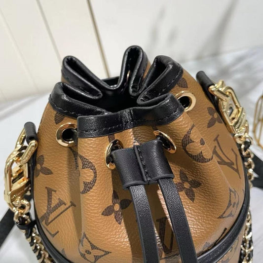 Classic Italian-Inspired Bucket Bag