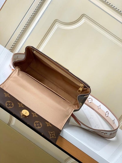 Elegant Stylish Shoulder Bag