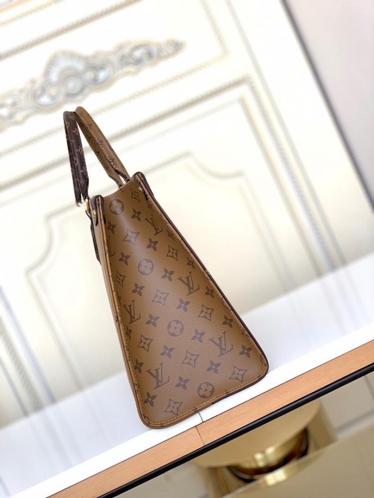 Modern Stylish Shoulder Bag