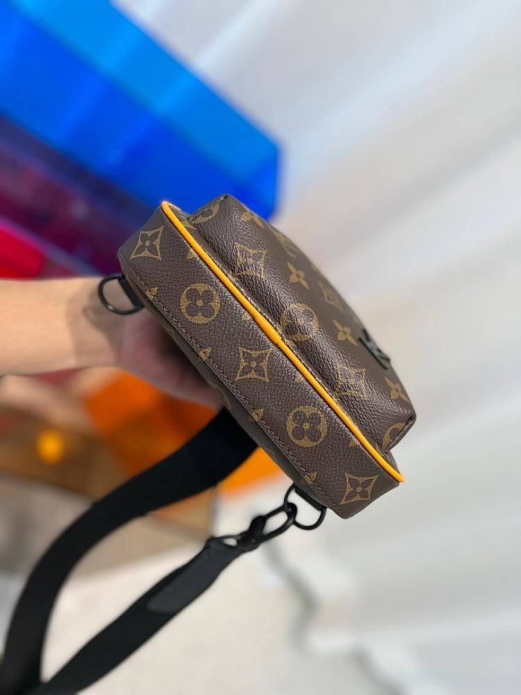 Stylish Premium Canvas Crossbody Bag
