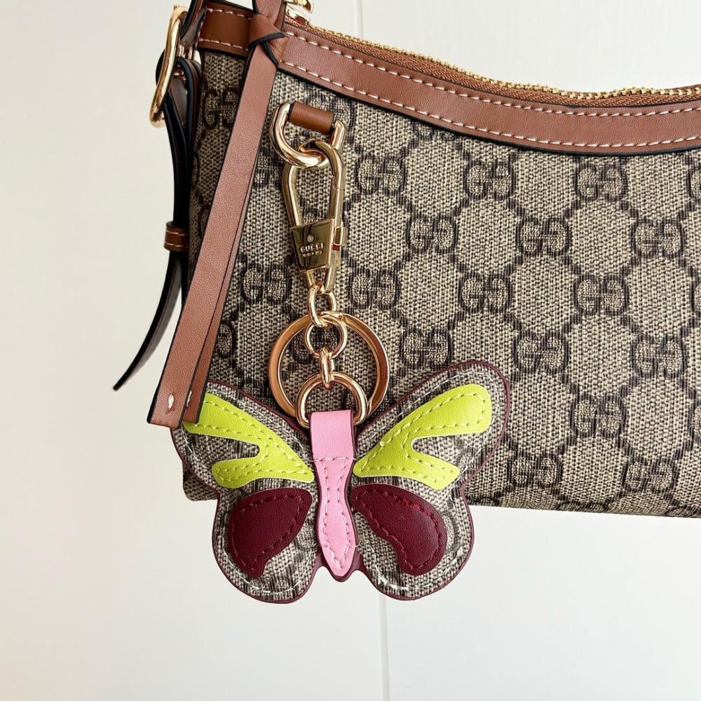 Modern Refined Top Handle Bag