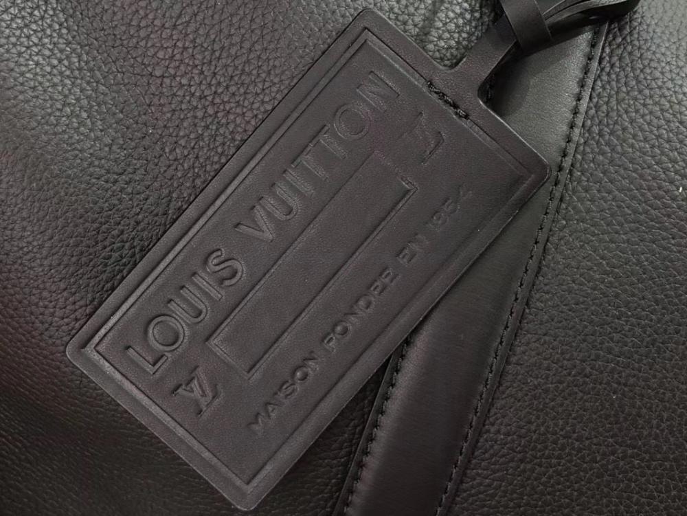 Practical Luxury Travel Bag