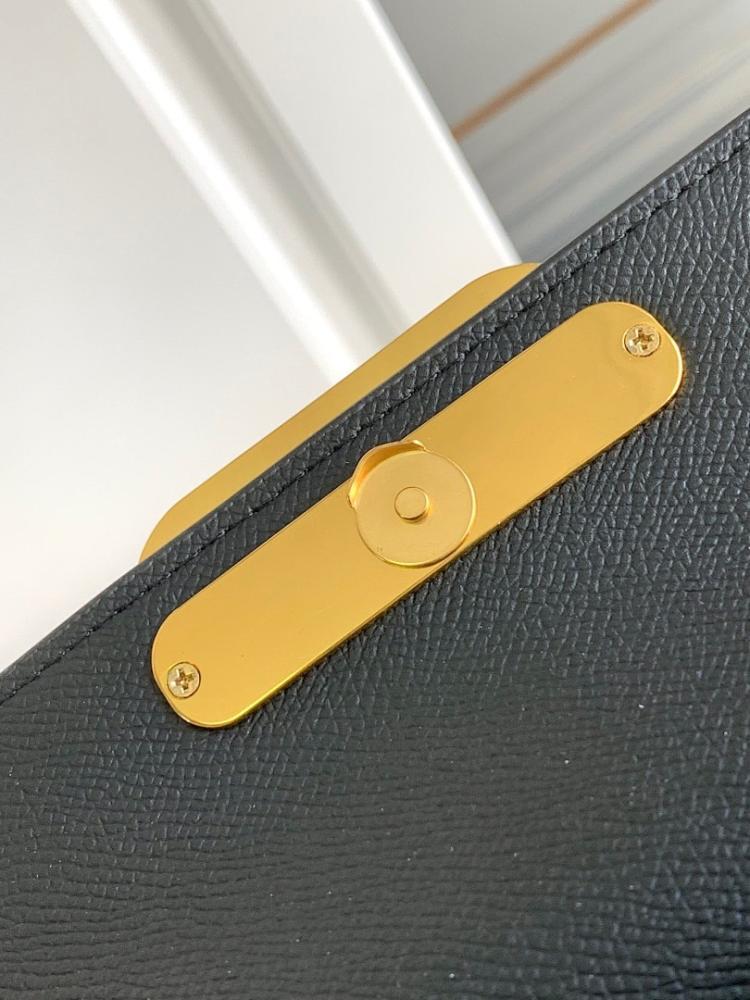 Stylish Refined Shoulder Bag