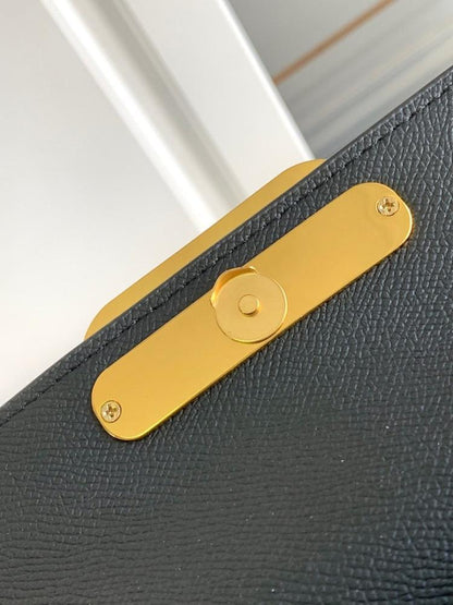 Stylish Refined Shoulder Bag