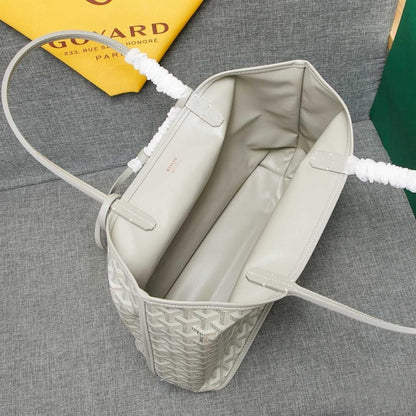 Modern Leather Tote Bag