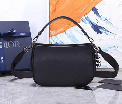 Stylish Refined Black Quilted Calfskin Crossbody Bag