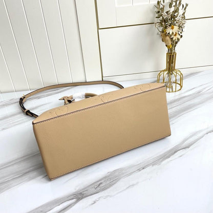 Modern Refined Leather Shoulder Bag