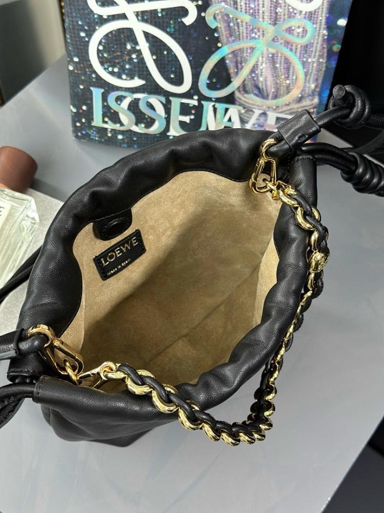 Classic Elegant Leather Shoulder Bag – Special Edition