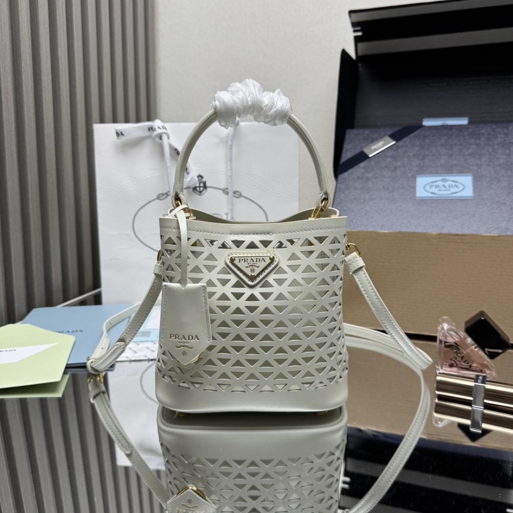 Saddle Leather Top Handle Bag