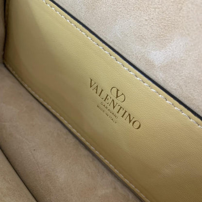 Luxury Crystal-Embellished Crossbody Bag