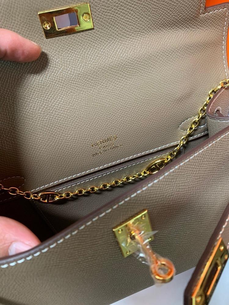 Stylish Crossbody Bag – Special Edition