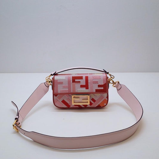 Elegant Leather Shoulder Bag
